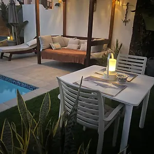 https://apartamento-romantico.in-canary-islands.com