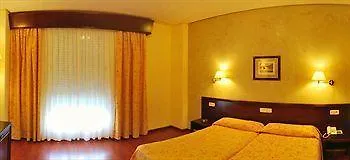 Hotel Derby Sevilla 3*, Sewilla